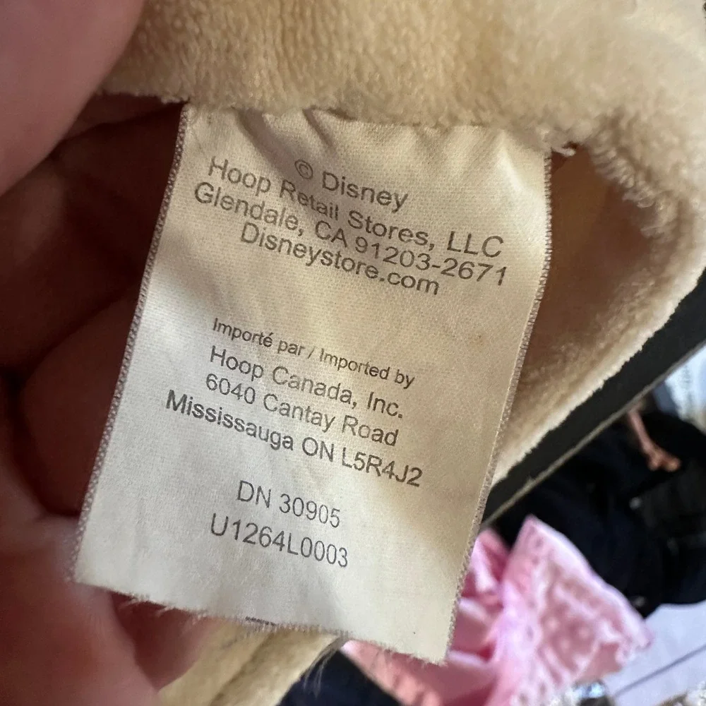 Disney Store Winnie the Pooh Baby Security Blanket Plush Lovey Cream DN 30905